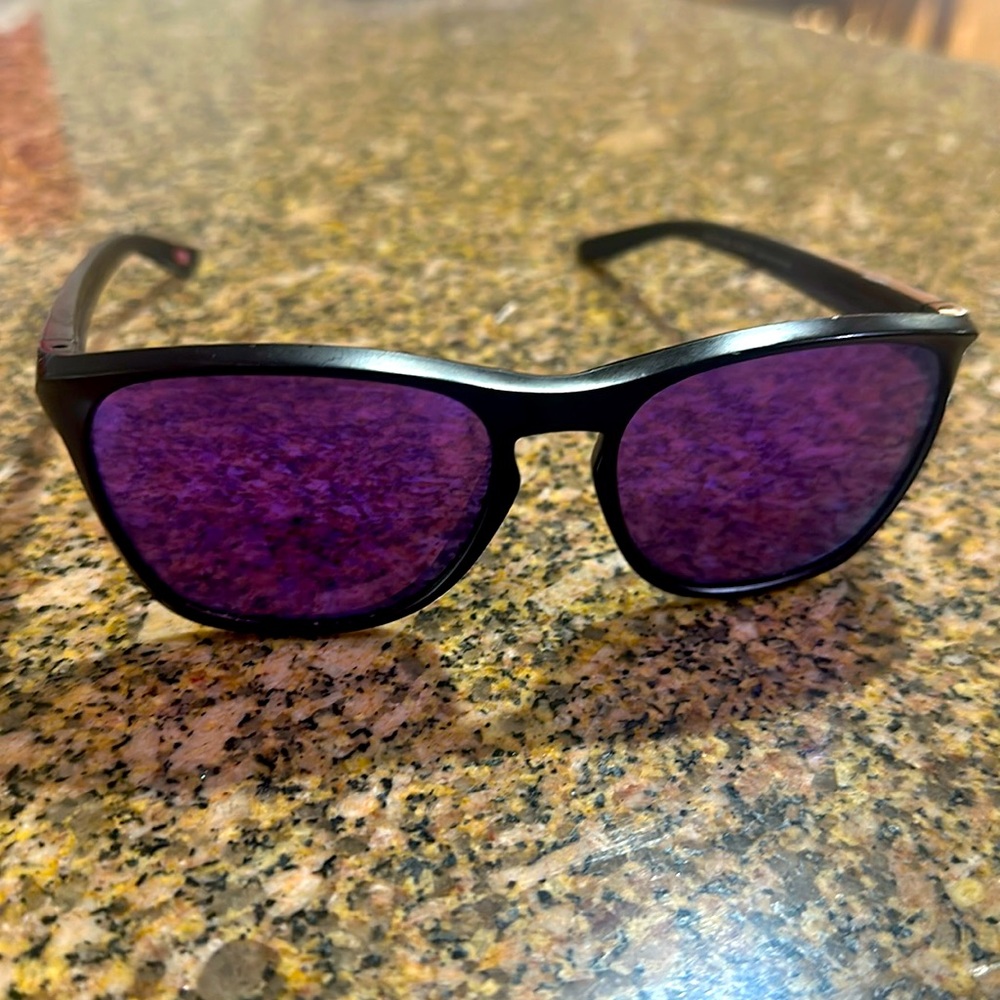 Oakley tournament purple reflective lens